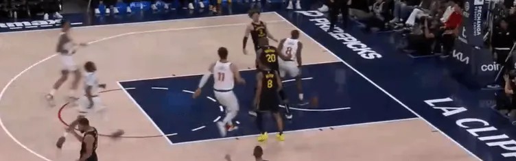 开云官方网-库里第三节连续取分，目前13投7中已经得到22分5篮板