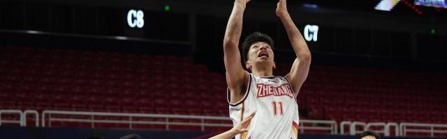 开云app-全华班掀起反击浪潮 浙江距离逆转只差一记罚球